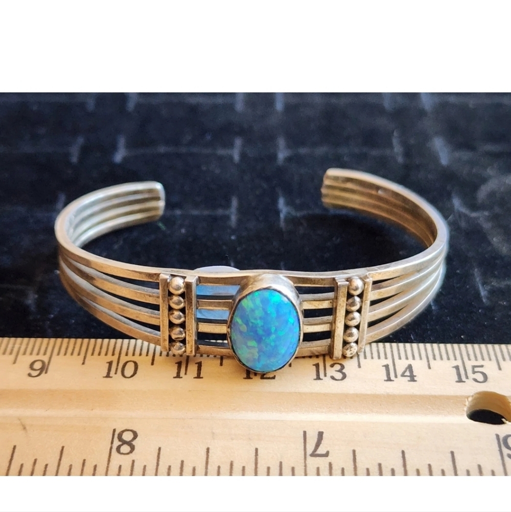 Vintage Native American Sterling Silver/Blue Opal Cuff Bracelet